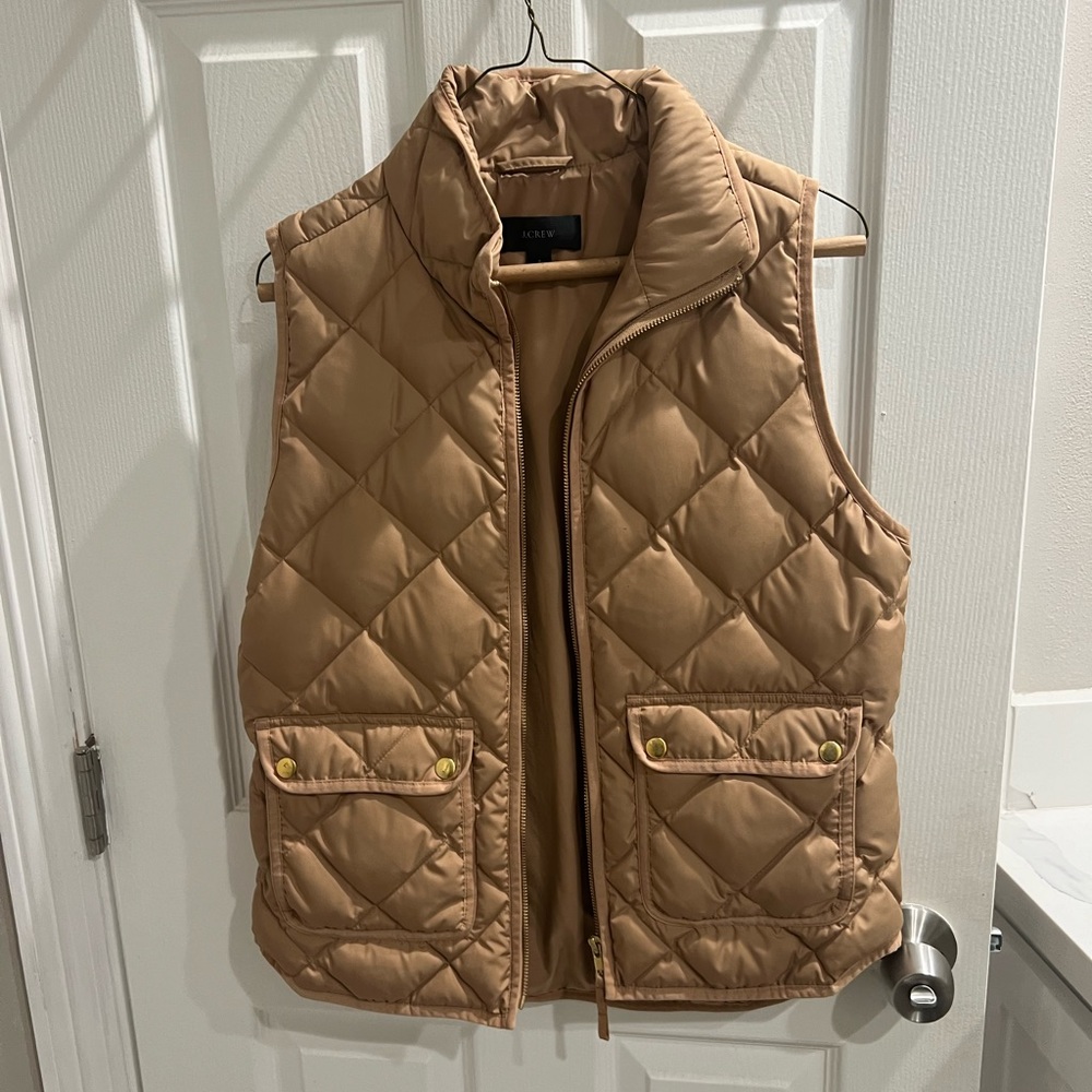 Women’s Jcrew Quilted Tan Vest
